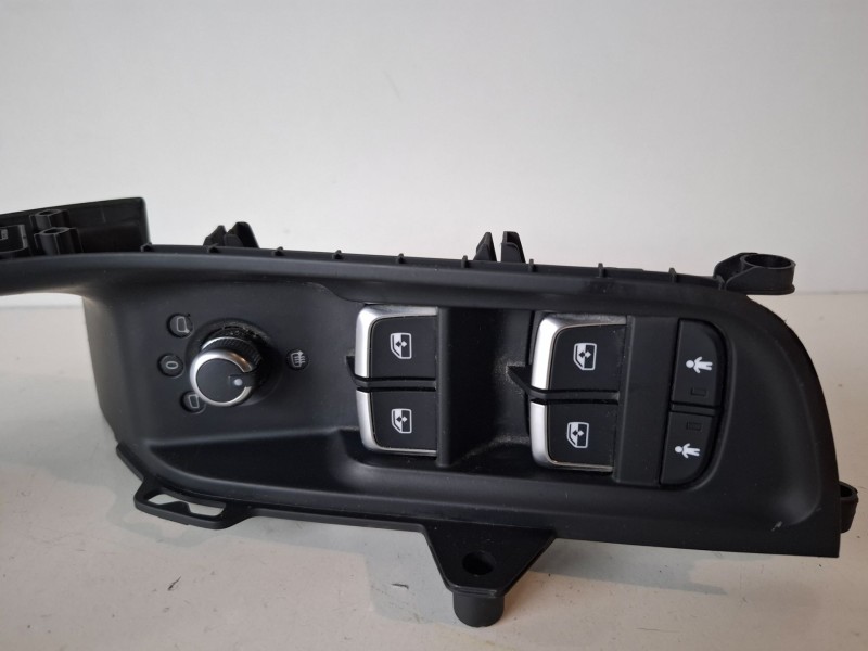 Recambio de mando elevalunas delantero izquierdo para audi a3 sportback (8vf) cxx referencia OEM IAM 8V0959851  
