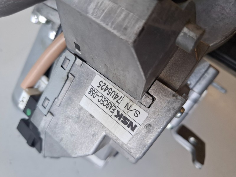 Recambio de columna direccion para renault scenic ii (jm) k9k732 referencia OEM IAM 8200741585  