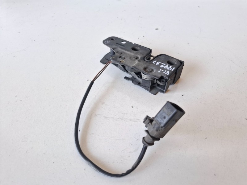 Recambio de cerradura capo para audi q7 (4l) bug referencia OEM IAM   