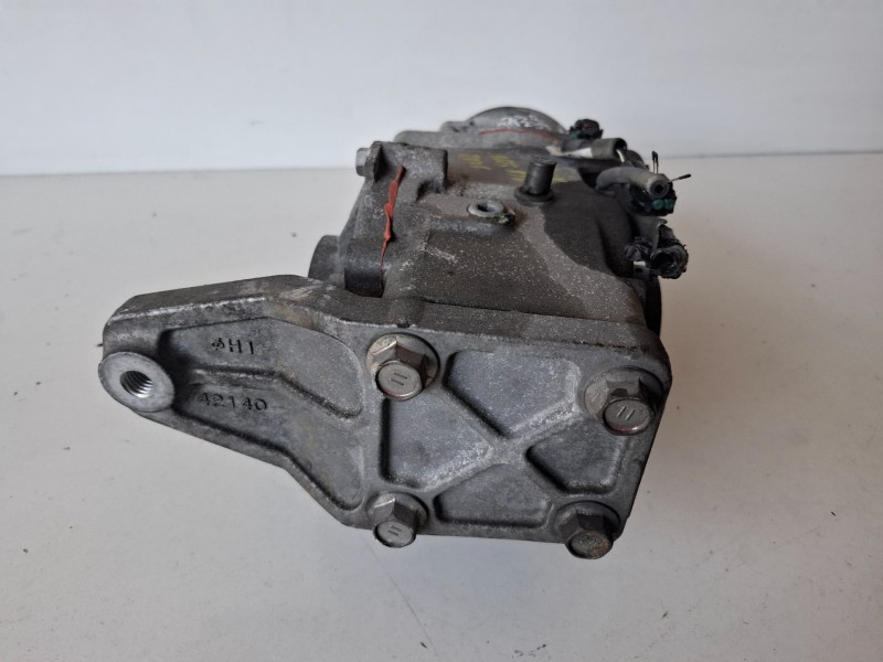 Recambio de diferencial trasero para toyota rav4 (a3) 2ad referencia OEM IAM   