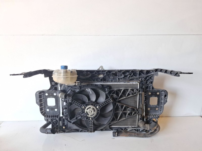 Recambio de panel frontal para fiat grande punto (199) 199a3000 referencia OEM IAM   
