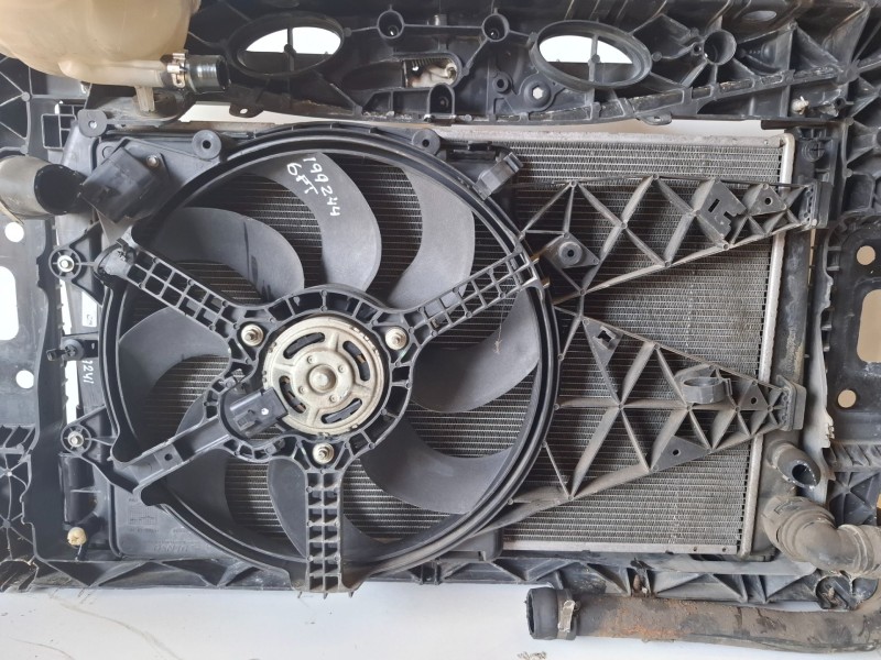 Recambio de electroventilador para fiat grande punto (199) 199a3000 referencia OEM IAM 871200300  
