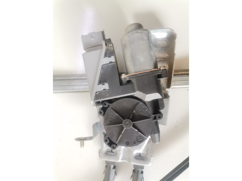 Recambio de elevalunas delantero izquierdo para citroen c3 pluriel 8hx referencia OEM IAM 400621G  