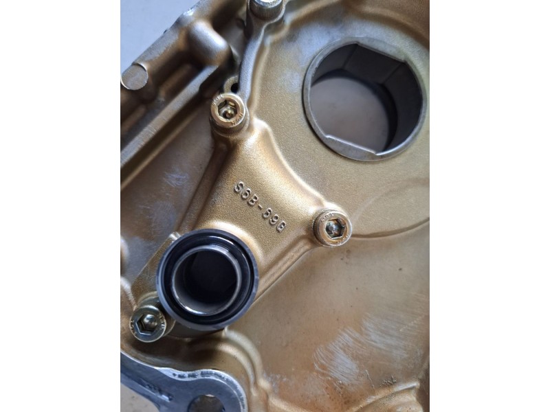 Recambio de tapa distribucion para suzuki jimny (sn/fj) m13a referencia OEM IAM   