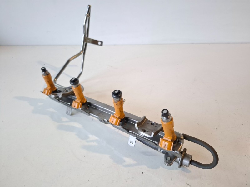 Recambio de rampa inyectora para suzuki jimny (sn/fj) m13a referencia OEM IAM   