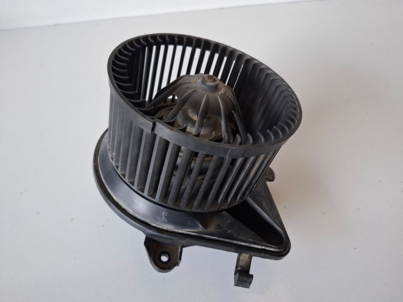 Recambio de ventilador calefaccion para citroen berlingo wjy referencia OEM IAM   