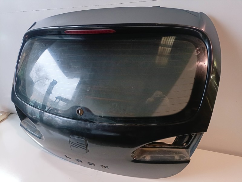 Recambio de porton trasero para seat leon (1p1) bkd referencia OEM IAM   
