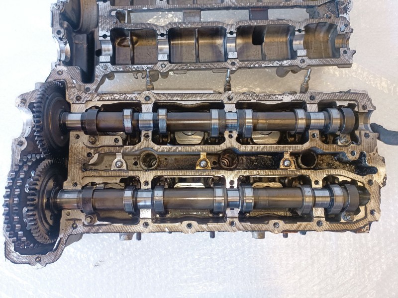 Recambio de culata para mercedes-benz clase e (bm 212) lim. 642852 referencia OEM IAM A6420105720  