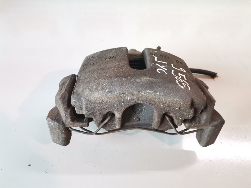 Recambio de pinza de freno delantera derecha para volkswagen touran (1t1) avq referencia OEM IAM   