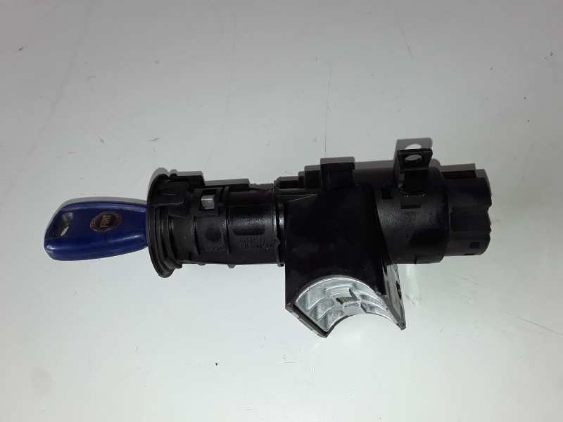 Recambio de conmutador de arranque para fiat ii punto (188) berlina referencia OEM IAM   