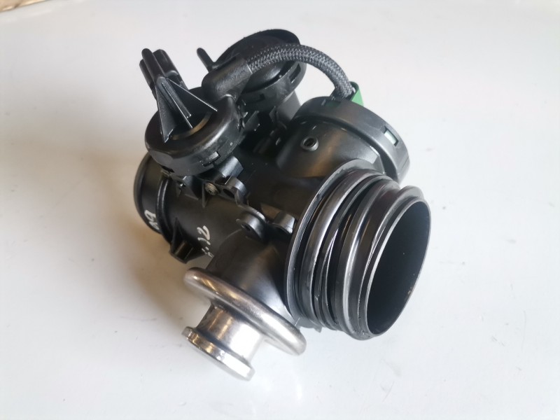 Recambio de caja mariposa para peugeot 206 wjz referencia OEM IAM 9638111280  