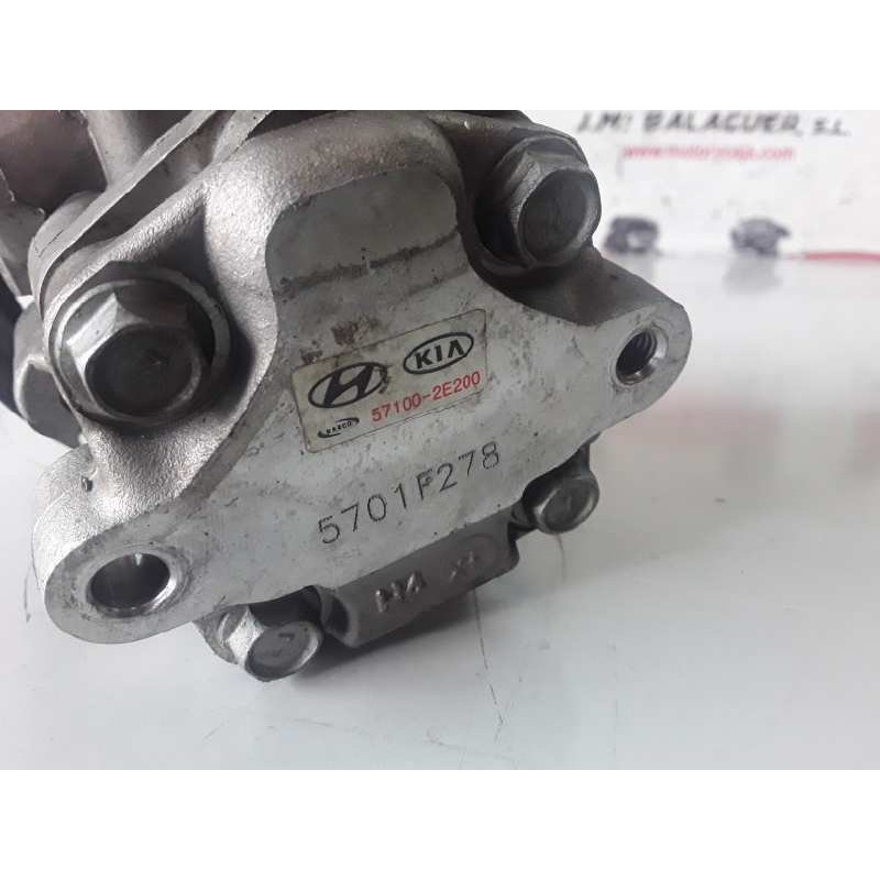 Recambio de bomba direccion para kia sportage (km) d4ea referencia OEM IAM 571002E200  