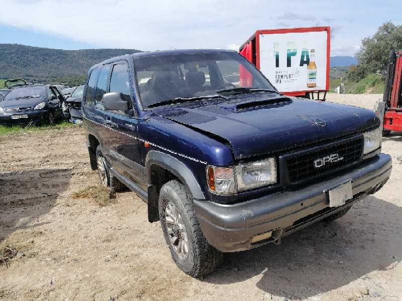 opel monterey del año 1999