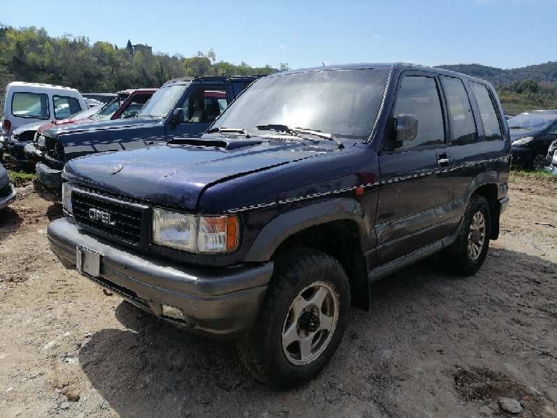 opel monterey del año 1999