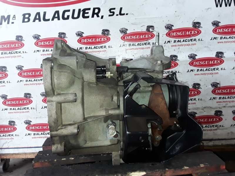 Recambio de caja cambios para ford fiesta (cbk) fxjb referencia OEM IAM 2N1R7002NB  