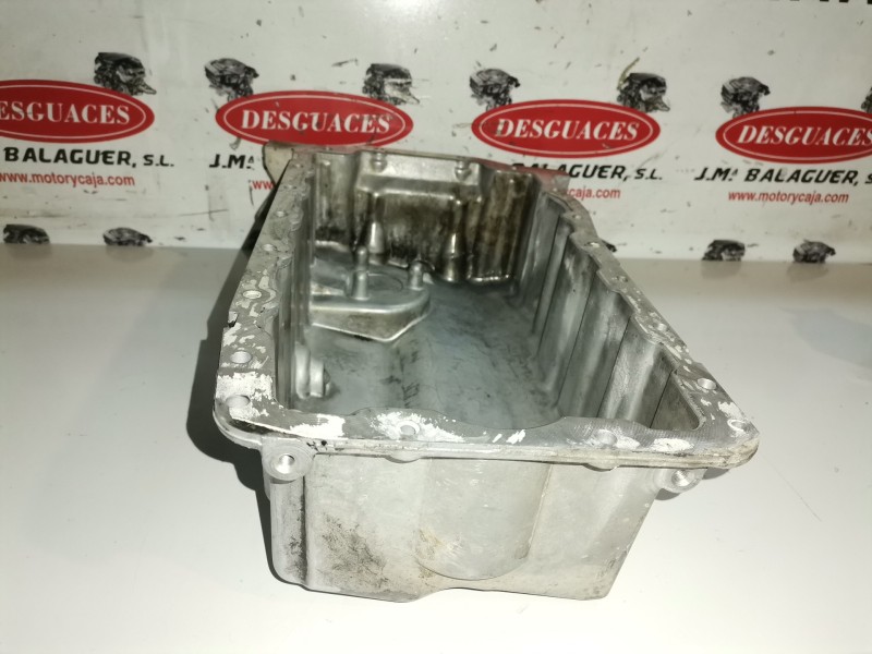 Recambio de carter para seat leon (1p1) bkc referencia OEM IAM 038103603AJ/038103603AG  