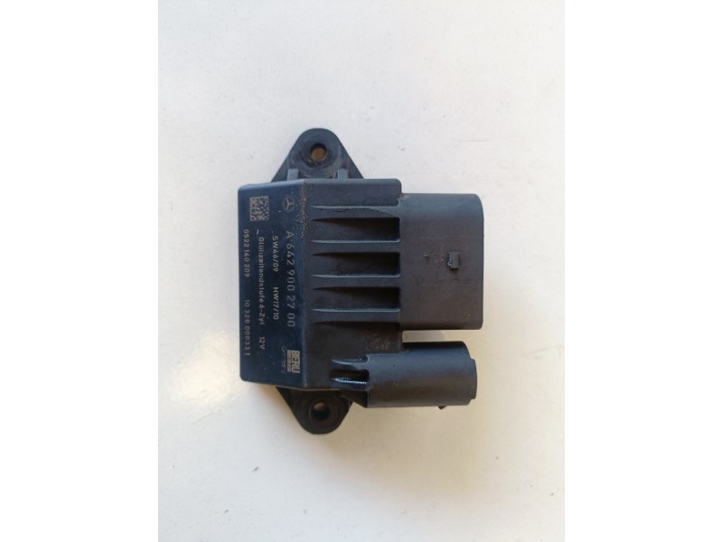 Recambio de caja precalentamiento para mercedes-benz clase e (bm 212) lim. 642852 referencia OEM IAM A6429002700  
