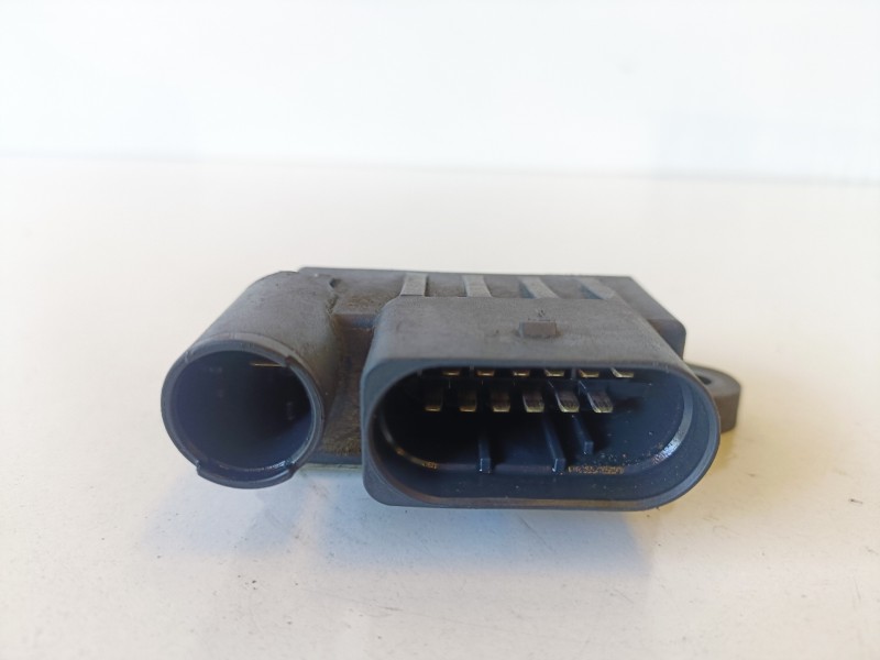 Recambio de caja precalentamiento para mercedes-benz clase e (bm 212) lim. 642852 referencia OEM IAM A6429002700  