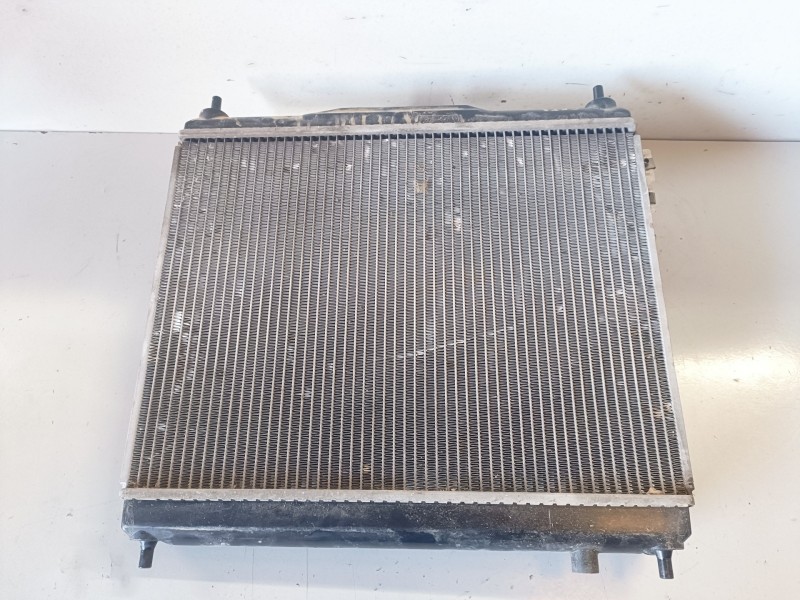 Recambio de radiador agua para hyundai getz (tb) g4hg referencia OEM IAM   