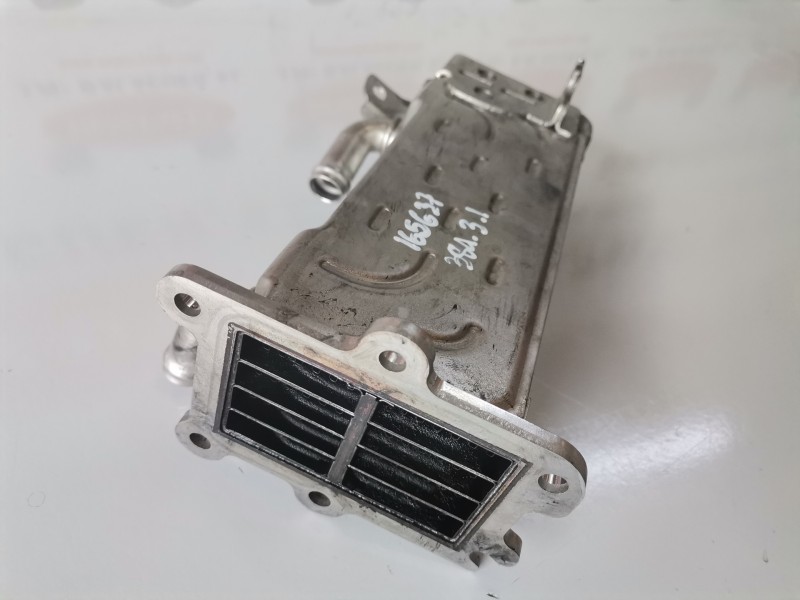 Recambio de enfriador egr para mercedes-benz vito tourer (447) 651 referencia OEM IAM A6511400675  