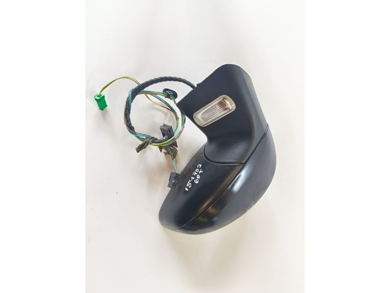 Recambio de retrovisor izquierdo para citroen c4 berlina kfu referencia OEM IAM   
