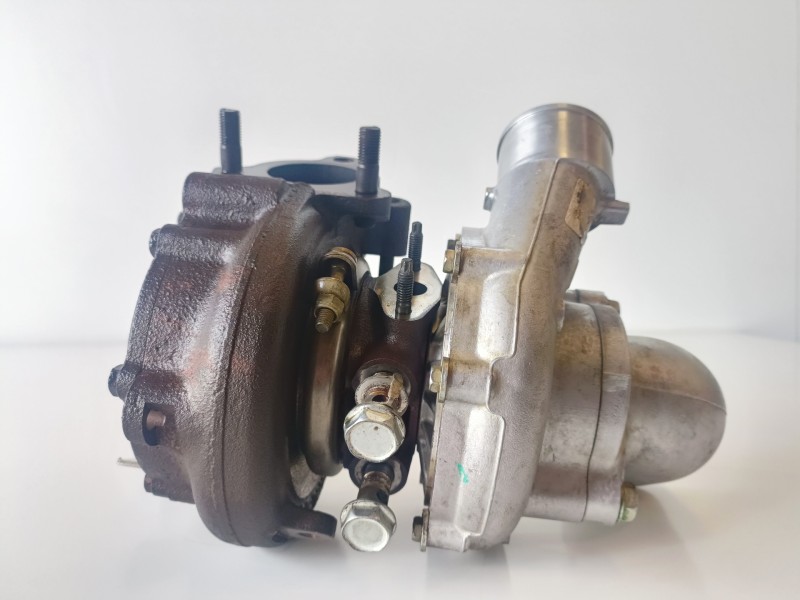 Recambio de turbocompresor para toyota corolla verso (r1) 2adfhv referencia OEM IAM 172010R021  