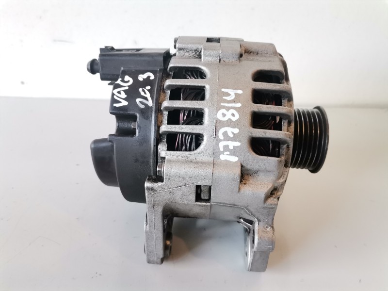 Recambio de alternador para volkswagen polo iv (9n1) azq referencia OEM IAM 437444/SG9B057  