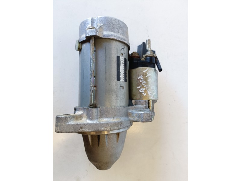 Recambio de motor arranque para mercedes-benz clase c (bm 204) berlina 646811 referencia OEM IAM A0061514601  