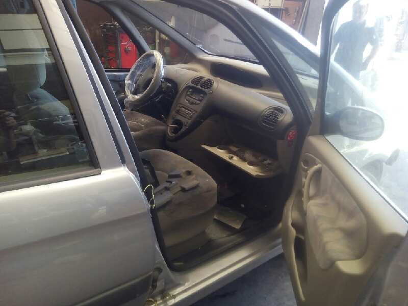 citroen xsara picasso del año 2002