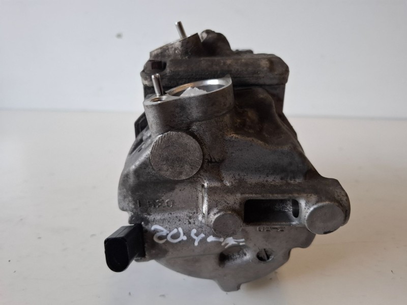 Recambio de compresor aire acondicionado para volkswagen golf v (1k1)(10.2003) bca referencia OEM IAM 1K0820803F  