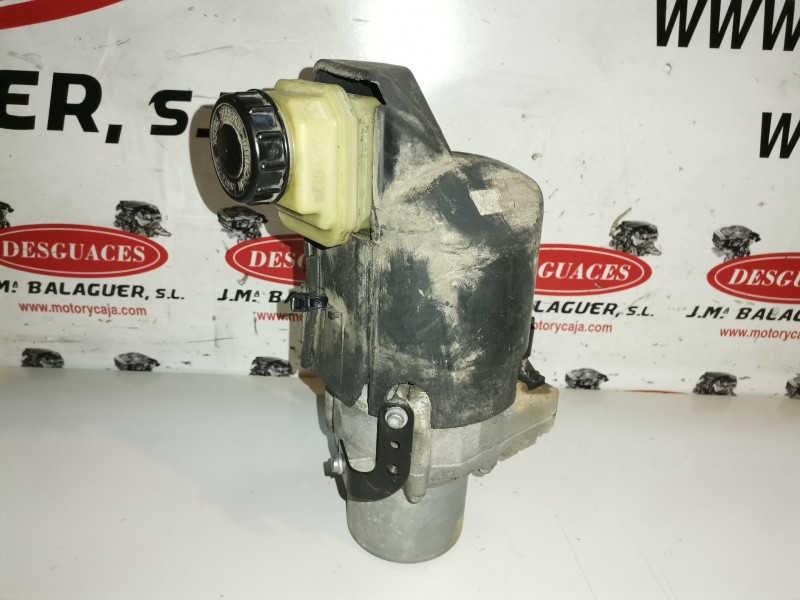Recambio de bomba direccion para renault laguna iii grandtour m9r742 referencia OEM IAM 491100023RB  