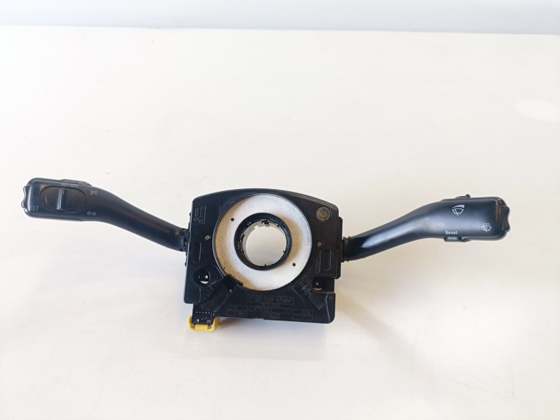 Recambio de mando luces para volkswagen passat berlina (3b3) avf referencia OEM IAM 4B0953503G  