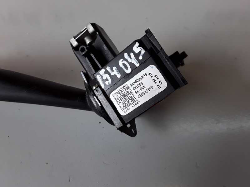 Recambio de mando limpia para seat leon (1p1) bxe referencia OEM IAM 1K0953519  