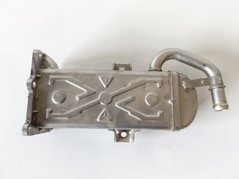 Recambio de enfriador egr para seat leon (1p1) cayc referencia OEM IAM 03L131512AT  