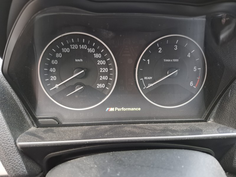bmw serie 1 berlina 5p (f20) del año 2011