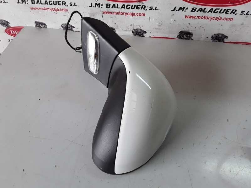 Recambio de retrovisor izquierdo para peugeot 207 8hz referencia OEM IAM 96805881XT  
