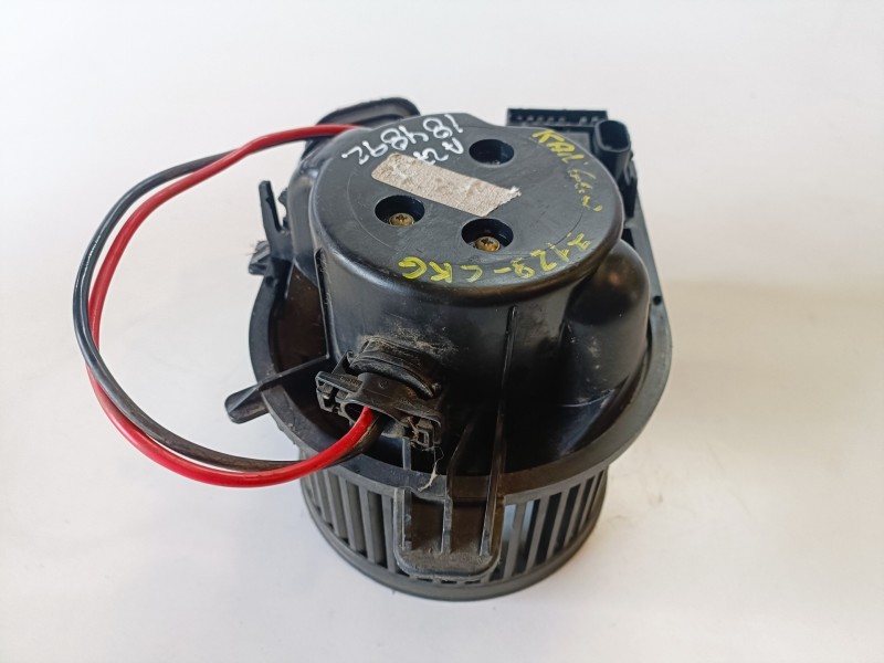 Recambio de ventilador calefaccion para renault kangoo 4x4 f9q790 referencia OEM IAM   