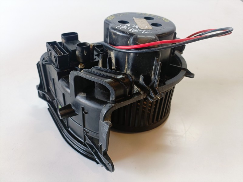 Recambio de ventilador calefaccion para renault kangoo 4x4 f9q790 referencia OEM IAM   