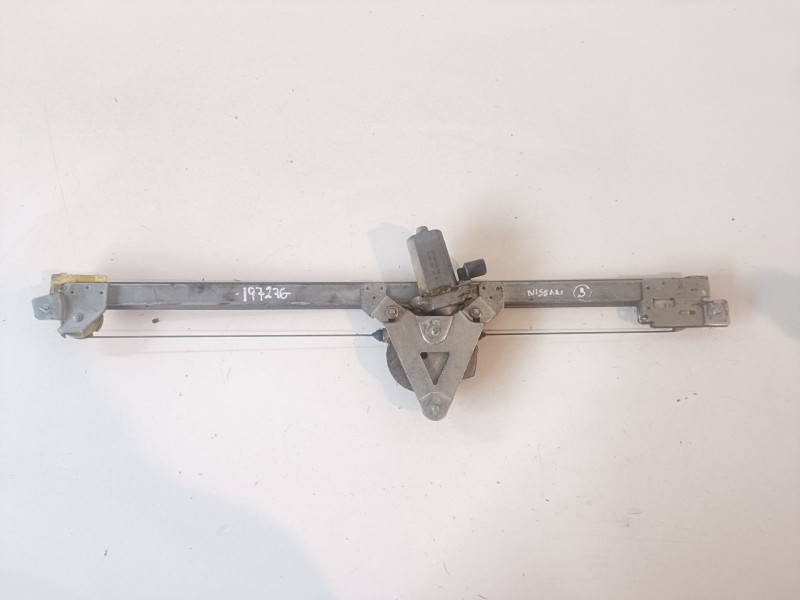 Recambio de elevalunas delantero derecho para nissan primastar (x83) f9q760 referencia OEM IAM 7700311821F  