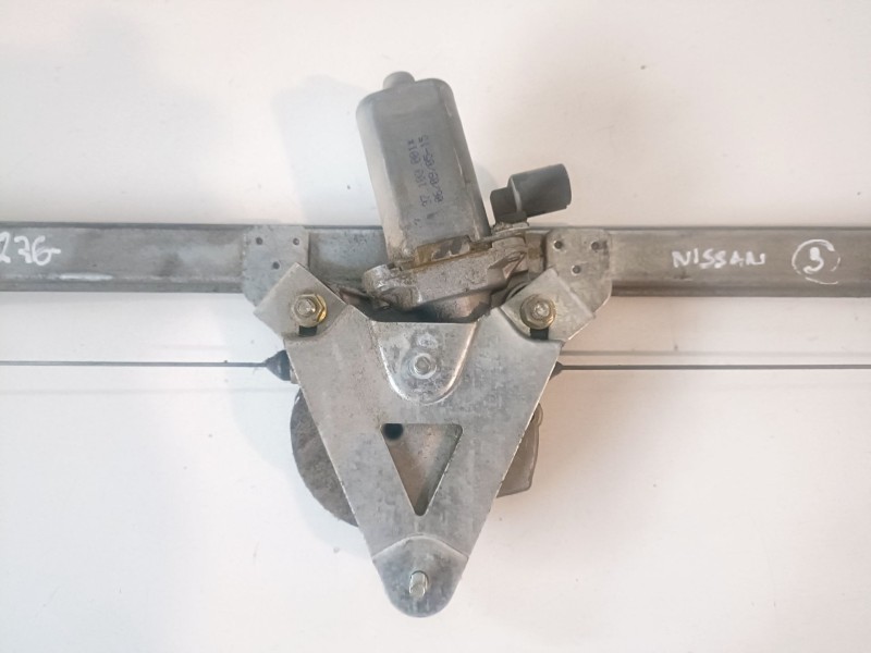 Recambio de elevalunas delantero derecho para nissan primastar (x83) f9q760 referencia OEM IAM 7700311821F  