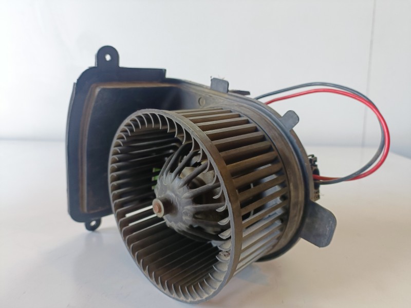 Recambio de ventilador calefaccion para renault kangoo 4x4 f9q790 referencia OEM IAM   