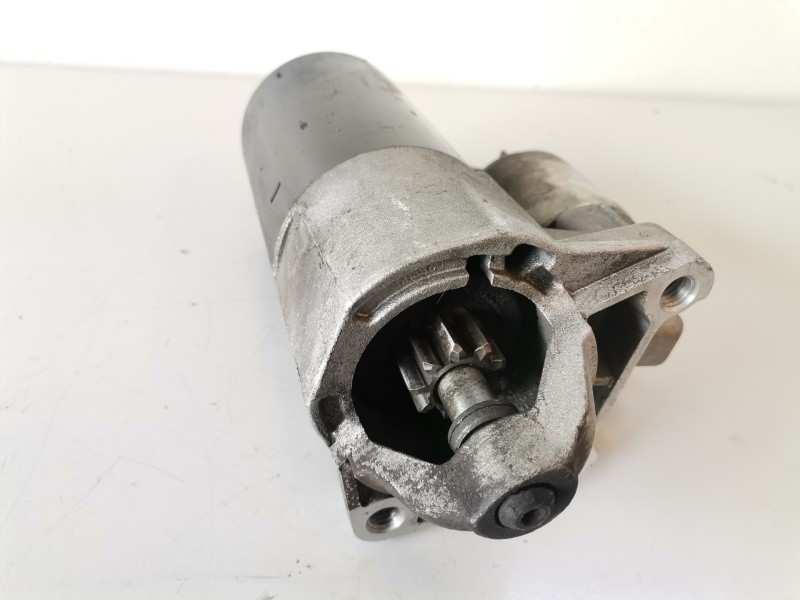 Recambio de motor arranque para volvo v40 familiar b4164s2 referencia OEM IAM 0001107067  