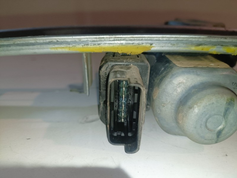 Recambio de elevalunas trasero izquierdo para renault megane ii grandtour f9q818 referencia OEM IAM   