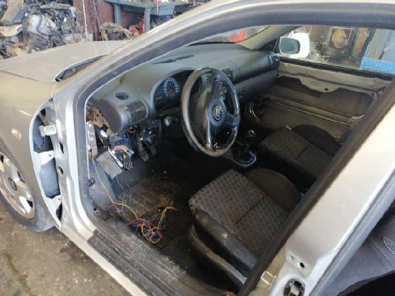 seat leon (1m1) del año 2001