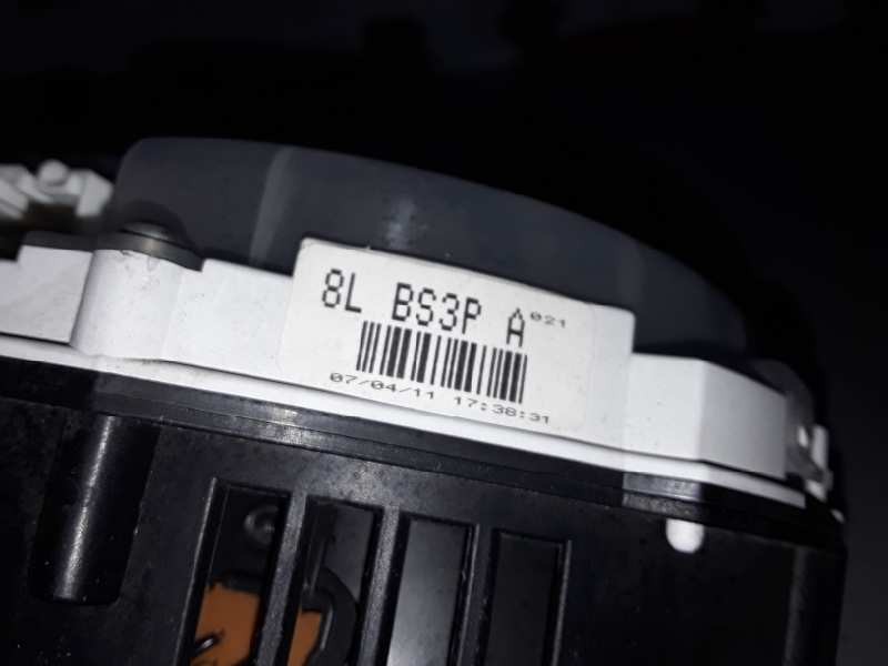 Recambio de cuadro instrumentos para mazda 3 berlina (bk) y6 referencia OEM IAM 8LBS3PA  