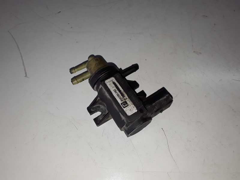 Recambio de valvula aire adicional para volkswagen passat berlina (3b3) awx referencia OEM IAM 70218400  