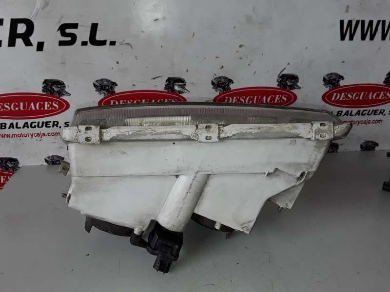 Recambio de faro derecho para volvo v40 familiar d4192t3 referencia OEM IAM 1AG00786134 / 30899683  