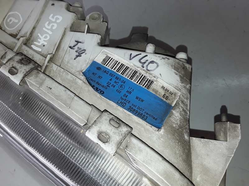 Recambio de faro derecho para volvo v40 familiar d4192t3 referencia OEM IAM 1AG00786134 / 30899683  