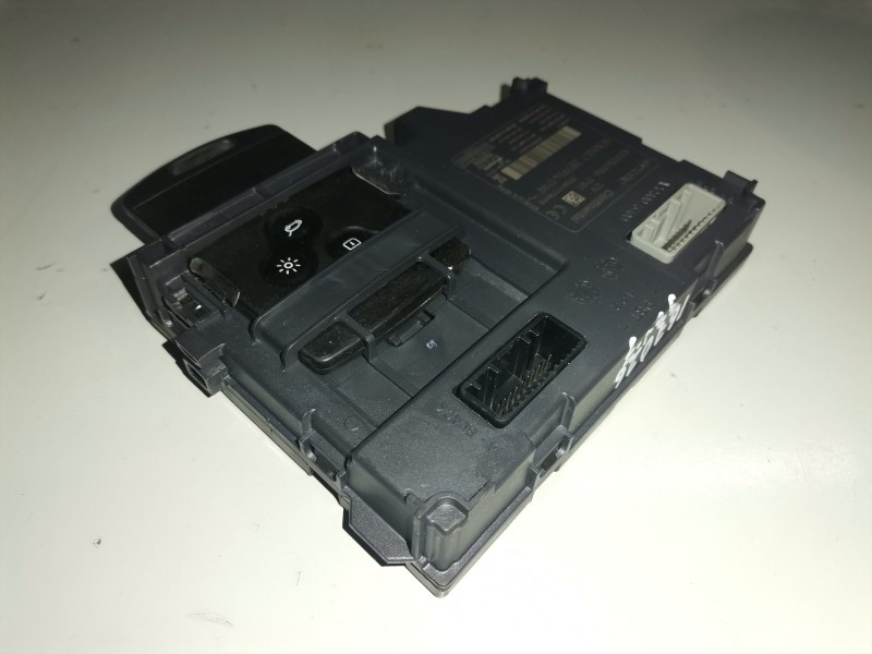 Recambio de conmutador de arranque para renault clio iv k9k628 referencia OEM IAM 285904179R  