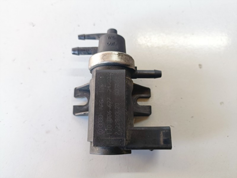 Recambio de valvula aire adicional para volkswagen passat berlina (3b3) avf referencia OEM IAM 1J0906627 / 72290320  
